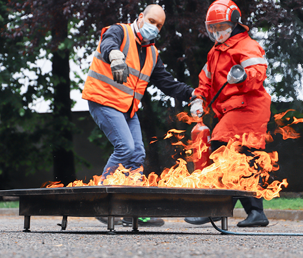 szkolenia z ochorony przeciwpożarowej i bezpieczeństwa pracy